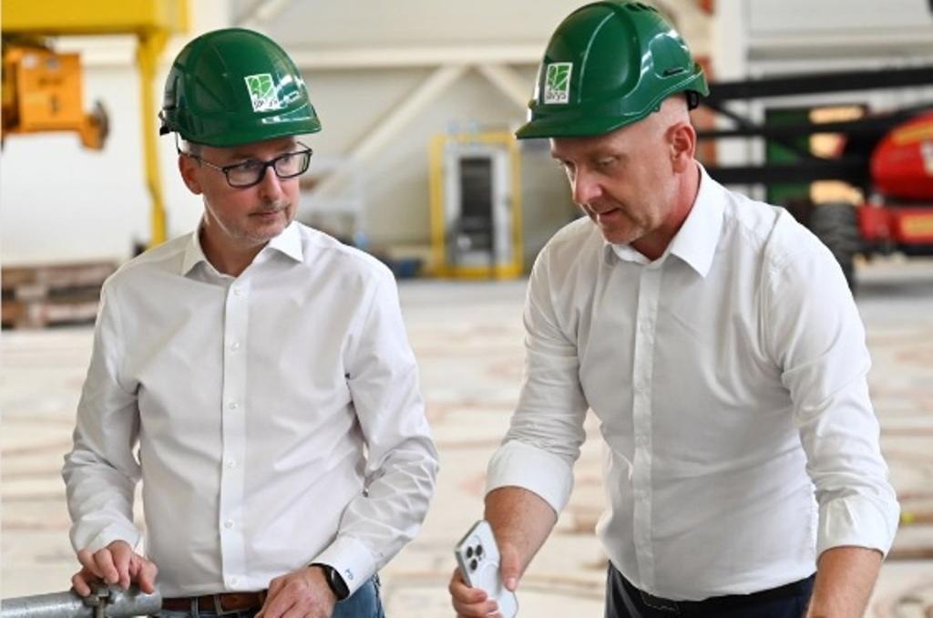 V jadrovej energetike nemusíme stavať na zelenej lúke, hovorí minister Dovhun po návšteve JAVYS